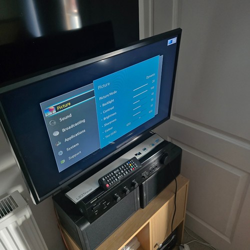 The samsung t28e310ex a - is,