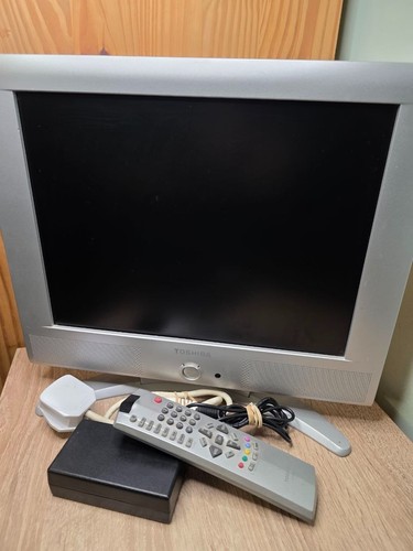 Toshiba 15vl33b4 inch tv - toshiba,