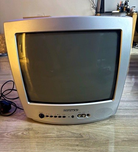 Daewoo inch vintage crt - daewoo,