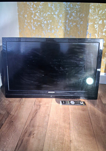 Grundig inch with remote - grundig, tv